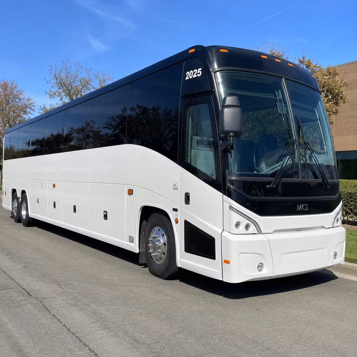 dos equis pavilion concert transportation from garland