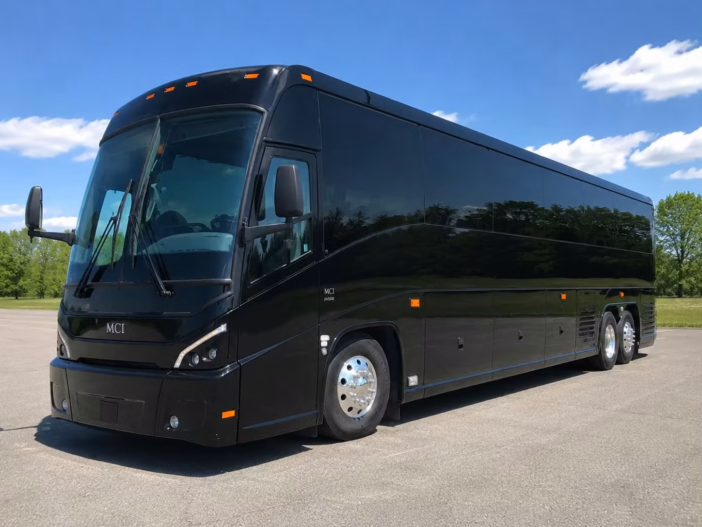 garland corporate event shuttle services that keep your team moving